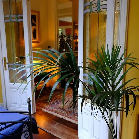 Magnificent Mansion, Top Location Apartment *